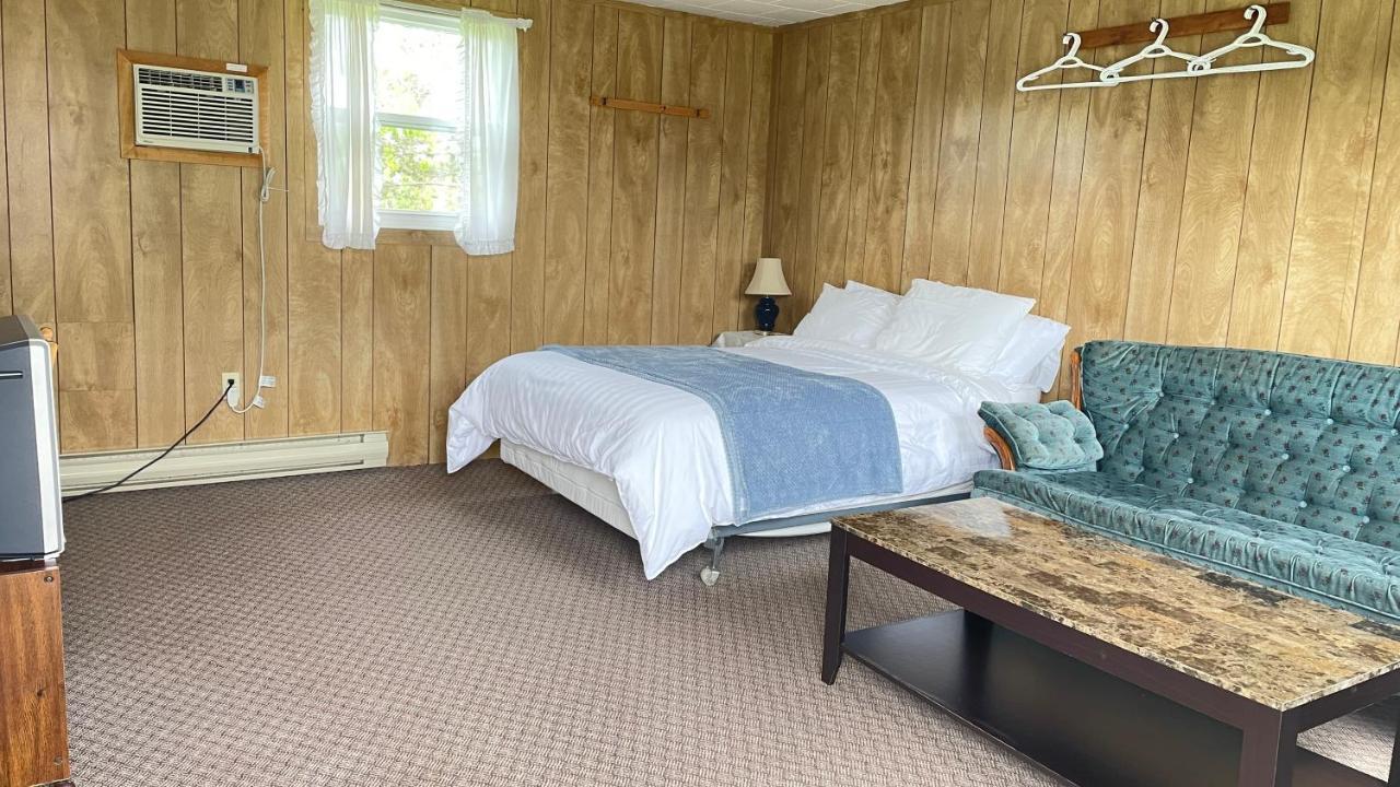 Rachel'S Motel And Cottages Surrey Экстерьер фото