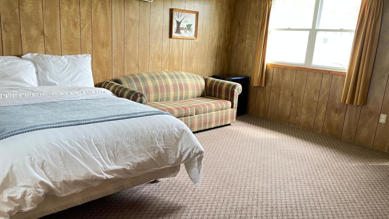 Rachel'S Motel And Cottages Surrey Экстерьер фото